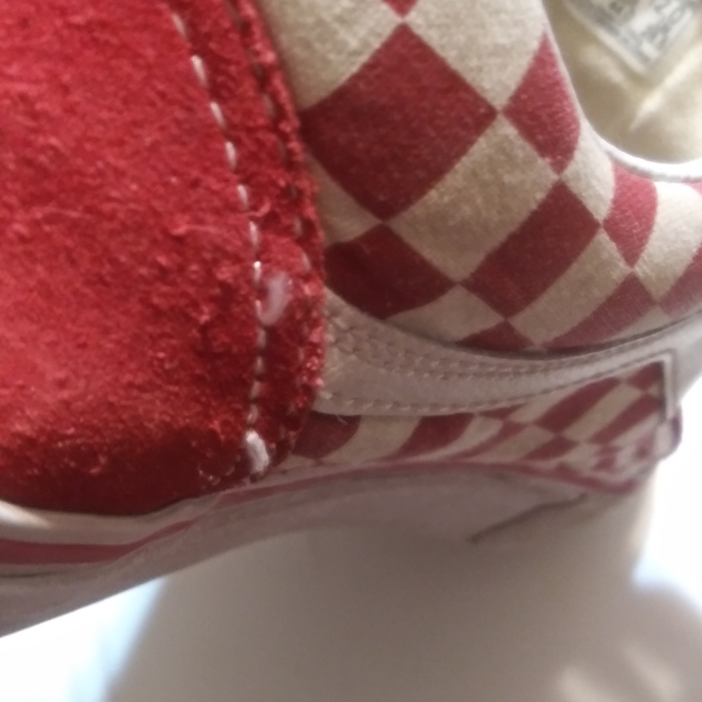 Vans - Picture 6 of 7